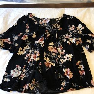 American eagle short sleeve top